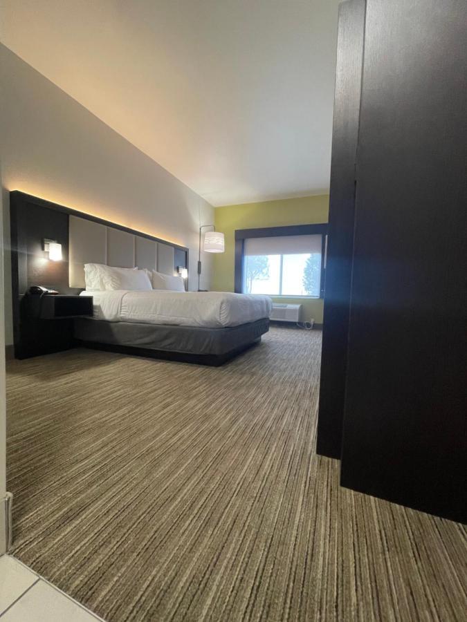 Holiday Inn Express Hotel & Suites Las Vegas, An Ihg Hotel Extérieur photo