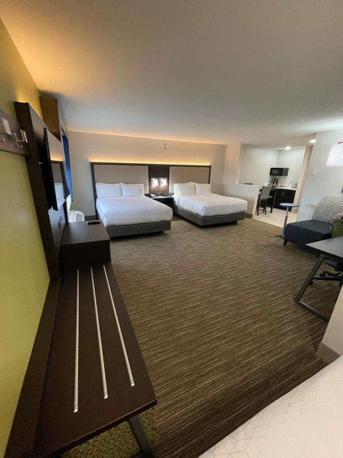 Holiday Inn Express Hotel & Suites Las Vegas, An Ihg Hotel Extérieur photo