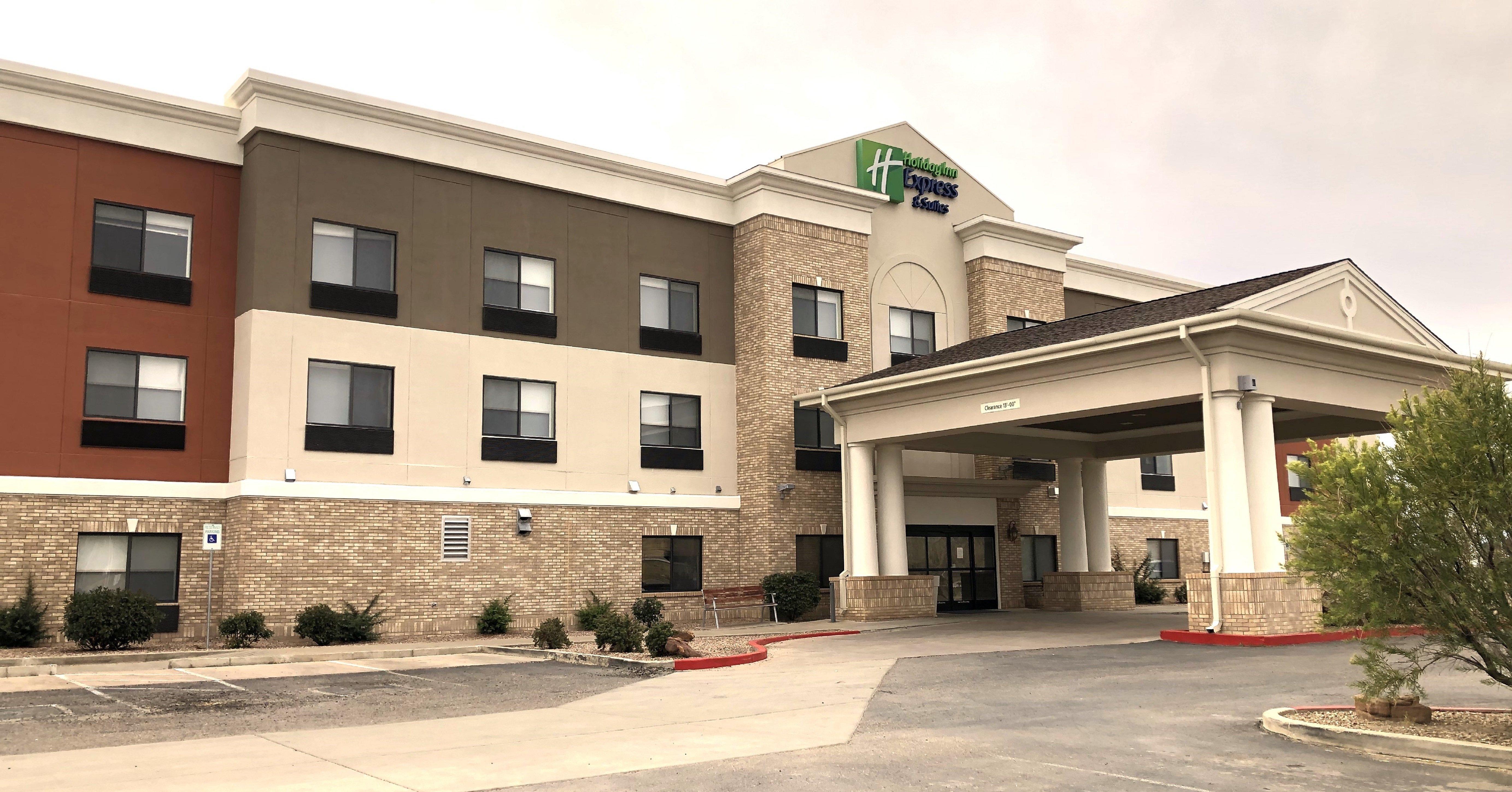 Holiday Inn Express Hotel & Suites Las Vegas, An Ihg Hotel Extérieur photo